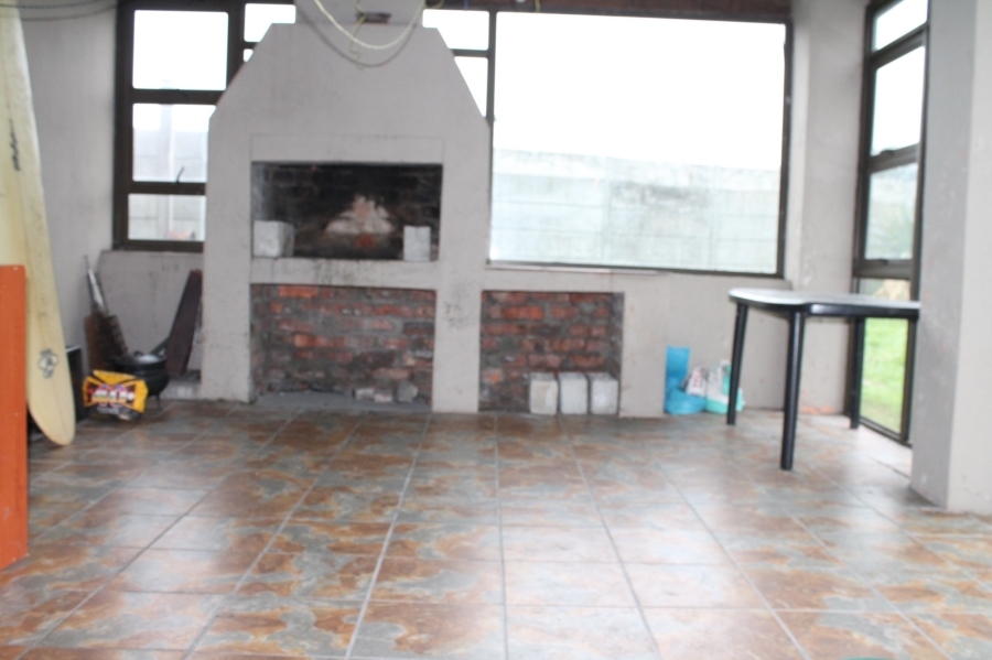 To Let 3 Bedroom Property for Rent in Highbury Western Cape